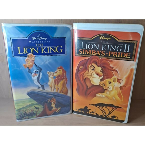 Disney The Lion King 1 and 2 VHS Movies Clamshells Lot of Two - Picture 1 of 11